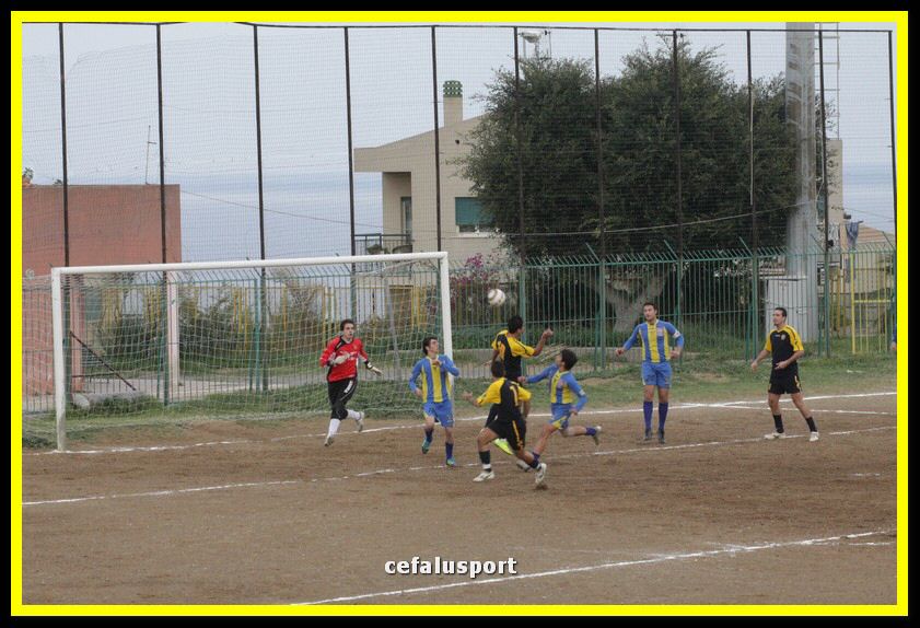 111210 Futura 170_tn.jpg